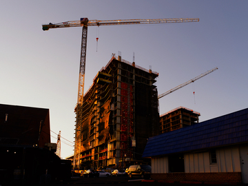 Crane_Construction_Downtown_Tempe_Sunset.jpg