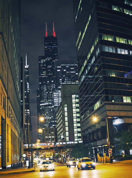 Chicago_NightWillis_Tower_Street.jpg