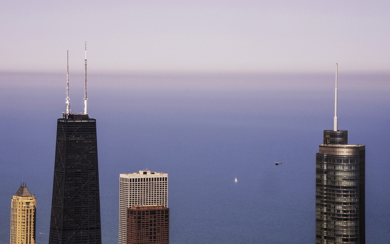 Chicago_view_from_Willis_Tower_875_N_Michigan_Ave_helicopter_sailboat.jpg