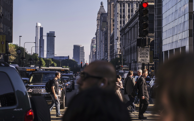 Chicago_City_Scene_with_People_1.jpg